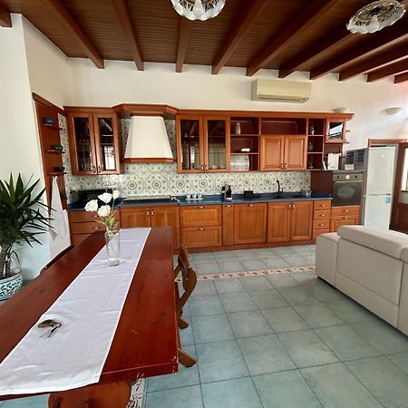ליפארי Casa Luna מראה חיצוני תמונה